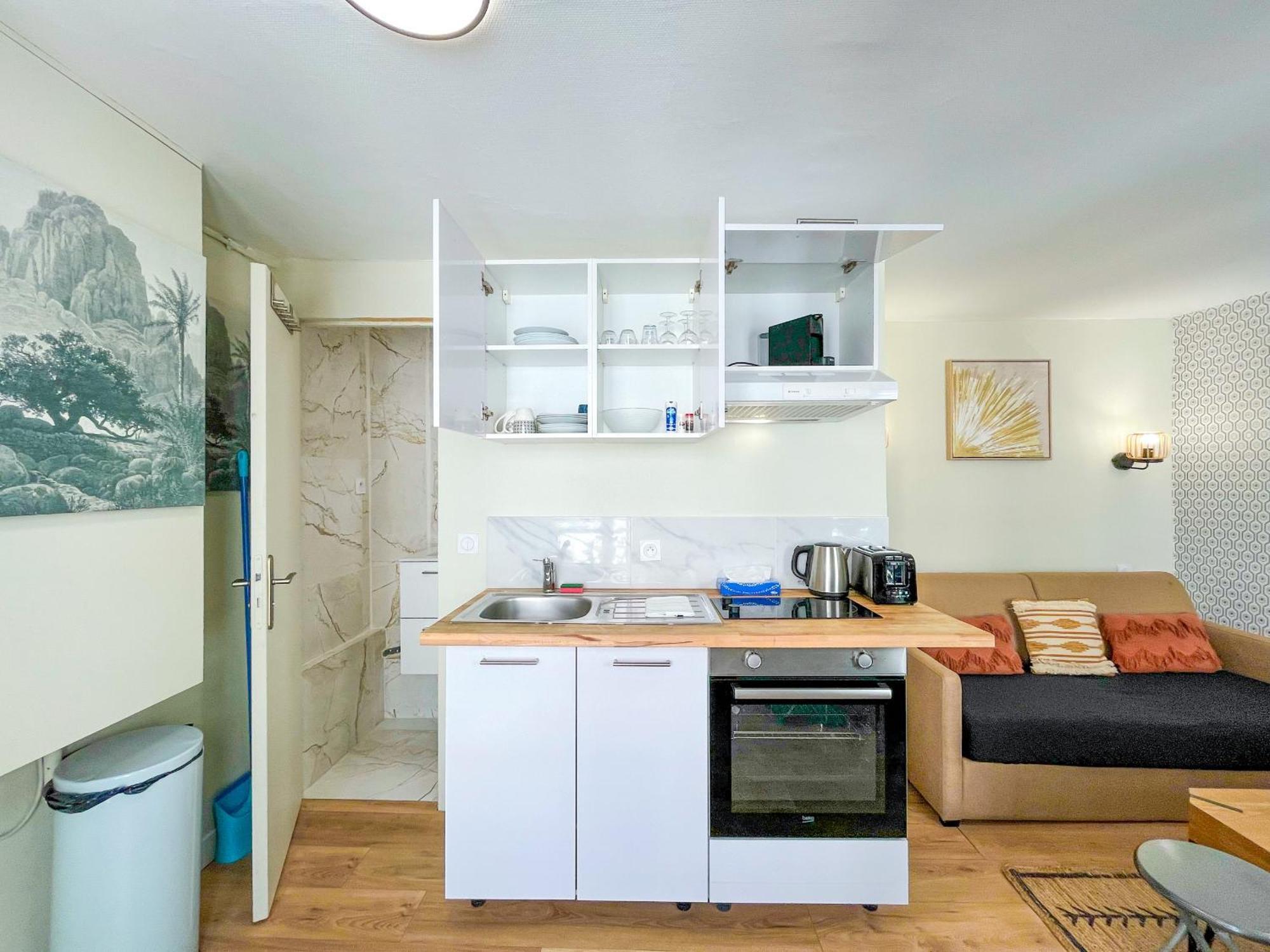 163 - Urban In Paris